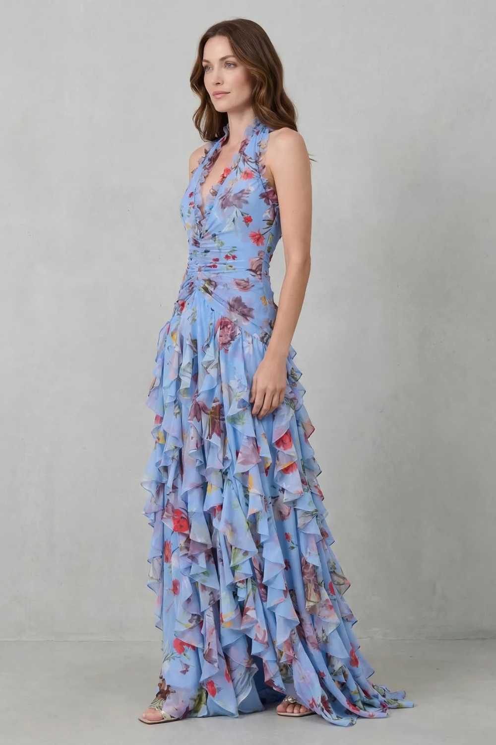 Elegant Long Dress with Halter Neckline