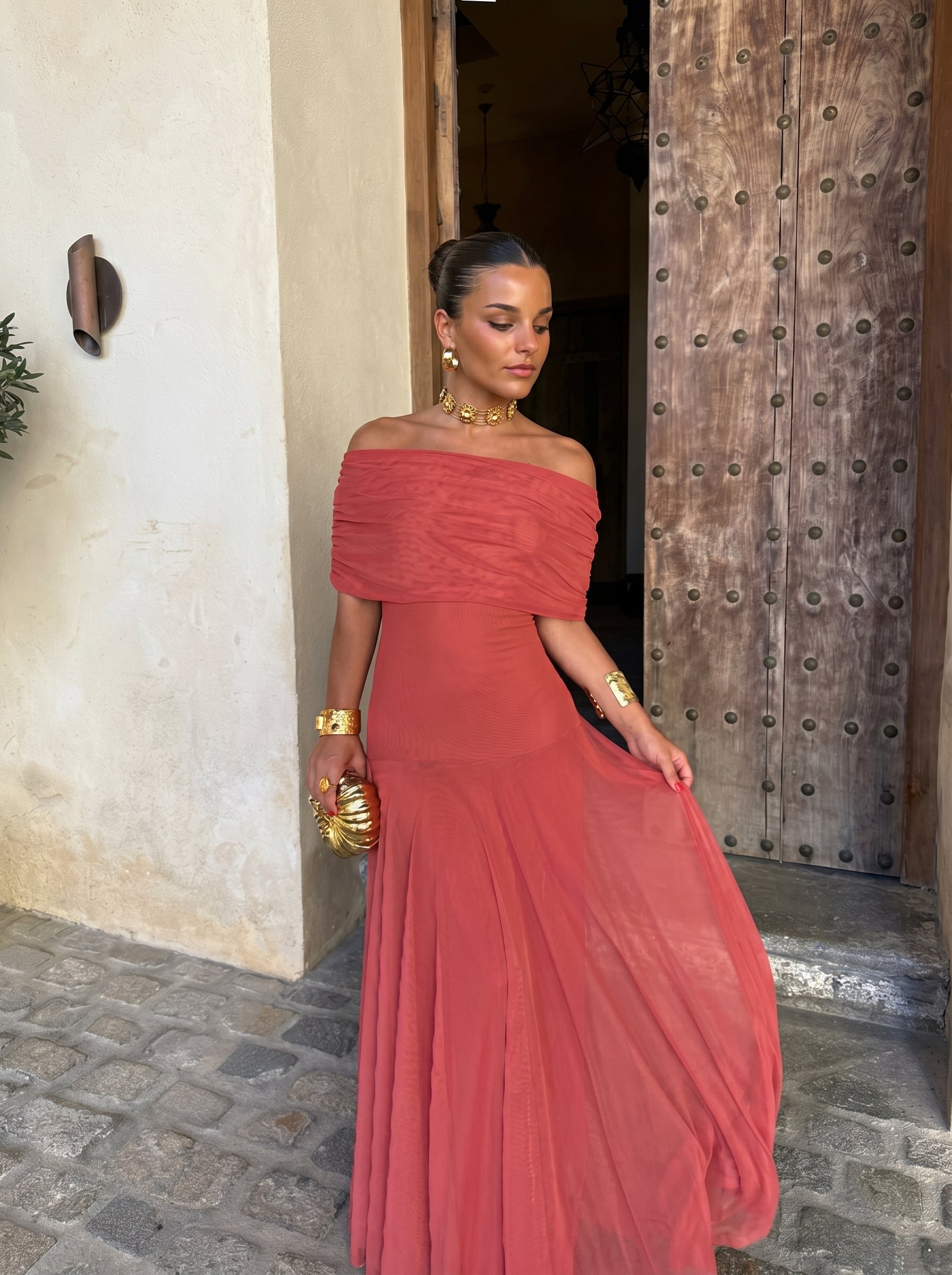 Simba Elegant Dress in Silk Tulle