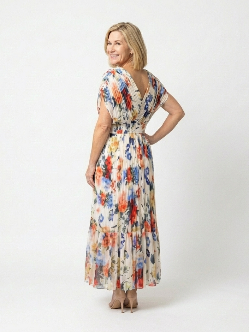 Savannah | Sleeveless Pleated Midi Dress
