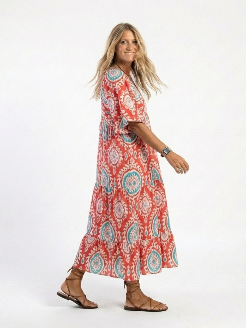 Zaria | Paisley Print Midi Dress with V-Neckline and Short Sleeves