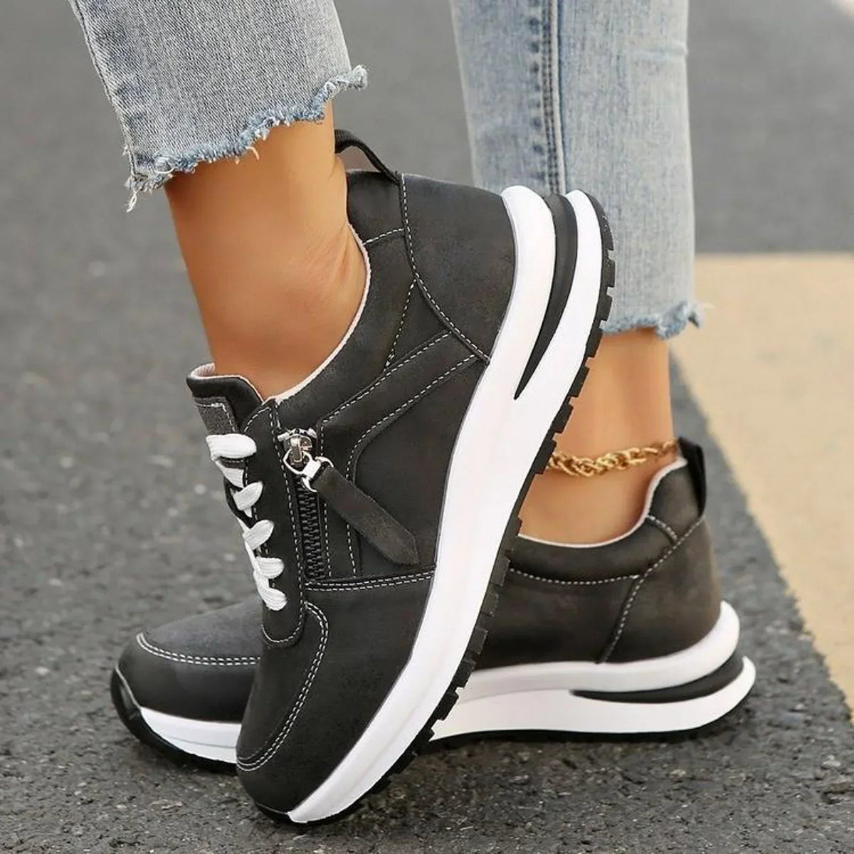 Lacey - Orthopedic Sneaker