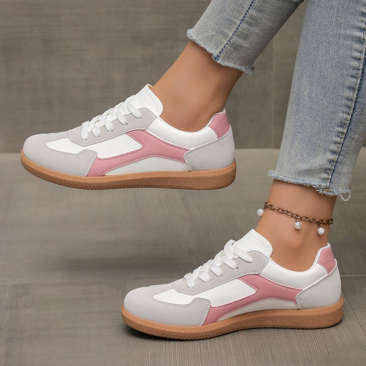 Naelle - Orthopedic Trainers