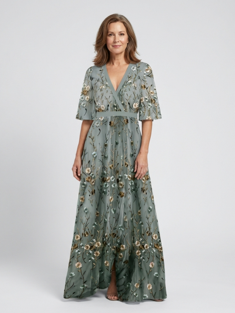 Evadne | Floral Maxi Dress with V-Neckline and Short Sleeves